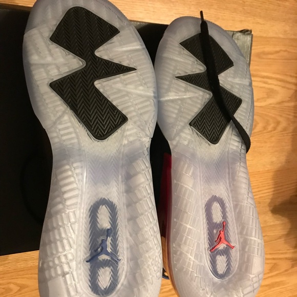 Jordan Mars 270 - brand new in box SIZE 11 Authenticated - Picture 5 of 7